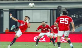 طاقم تحكيم جامبي يدير مباراة منتخب مصر وبوتسوانا في ختام تصفيات أمم أفريقيا