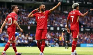 بفضل محمد صلاح، ليفربول يتصدر ترتيب الدوري الإنجليزي بعد الجولة الـ14