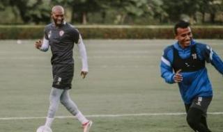 شيكابالا وعبد الشافى يؤازران الزمالك أمام المصرى فى برج العرب