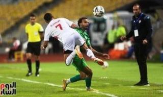 طرد أمين عمر النور فى مواجهة الزمالك والمصرى