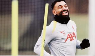 محمد صلاح يزين التشكيل الأفضل في أفريقيا 2024