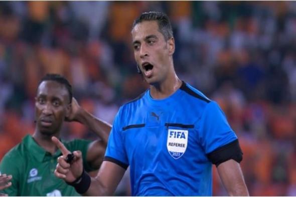 أمين عمر حكمًا لمباراة الهلال ومازيمبي في دوري أبطال أفريقيا