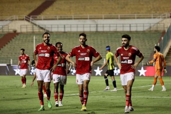 عمرو السولية يتقدم للأهلي أمام الاتحاد السكندري بهدف من ركلة جزاء