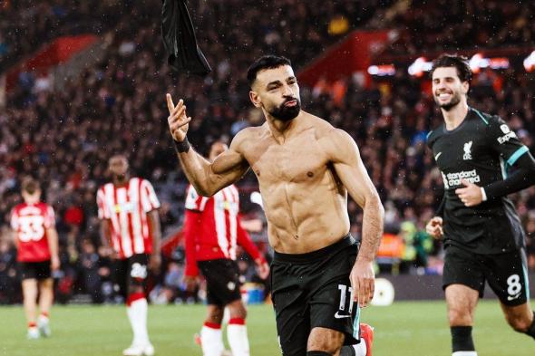 رقم تاريخي لمحمد صلاح مع ليفربول خارج الديار